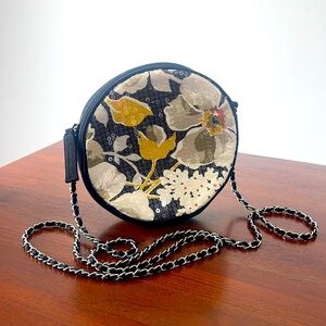 Vera Bradley bag Magnolia Black Round Green floral Sequin chainlink strap size S